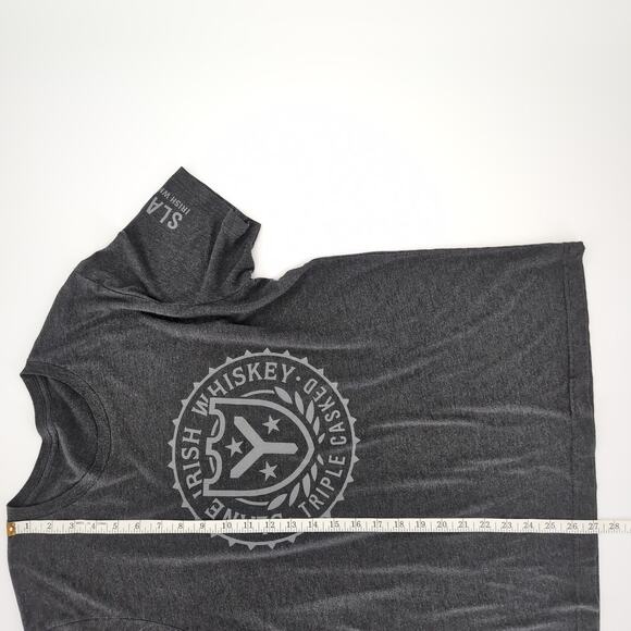 Slane Irish Whiskey Dark Distressed Gray Crewneck Men's T-shirt/Tee- Size L -GUC - Picture 9 of 11